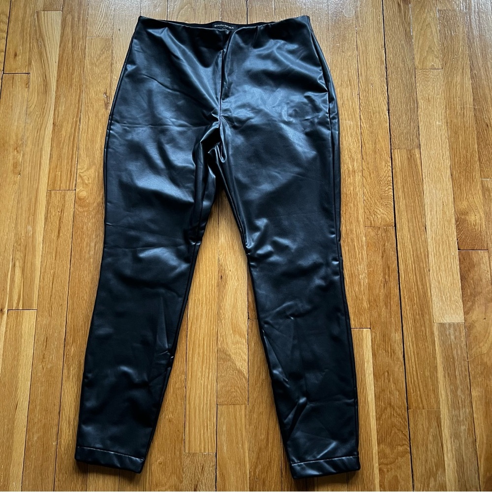 Banana Republic Black Pleather Leggings - MP